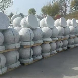 承德 白麻花岗岩石材圆球，石球，挡车球，隔离球，景观石球，风水球等