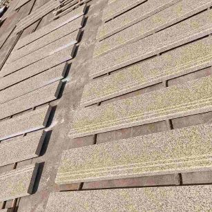 承德 黄金麻花岗岩光面楼梯踏步