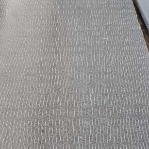 承德 芝麻灰花岗岩斧剁面，刀斩面