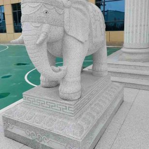 承德 白麻花岗岩动物异形石雕-大象