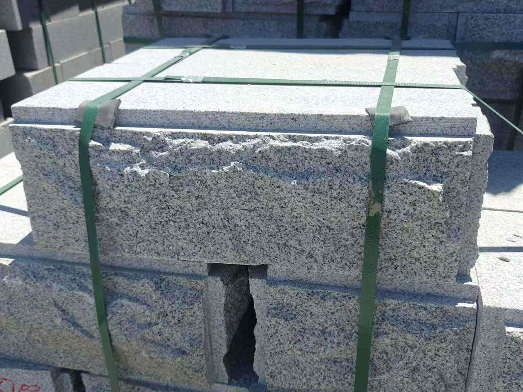 承德 芝麻白花岗岩自然面成品