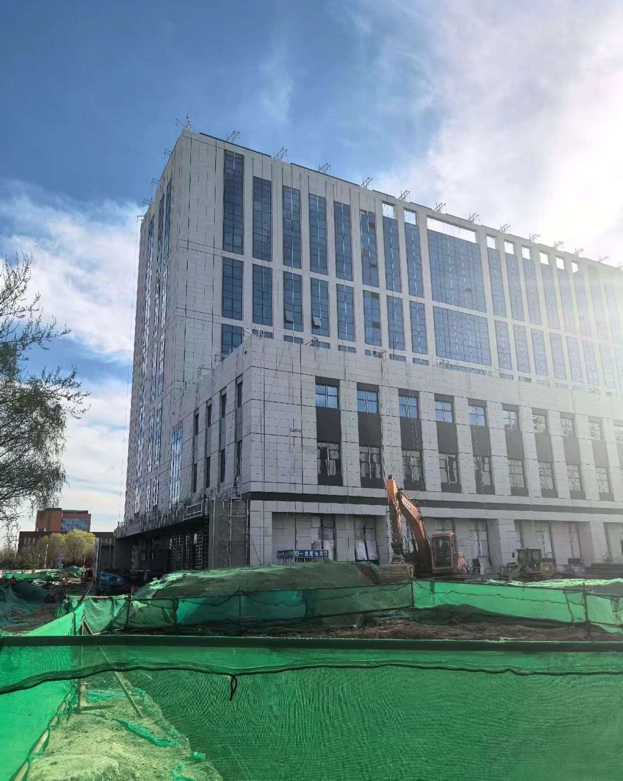 承德 白麻花岗岩石材外墙干挂