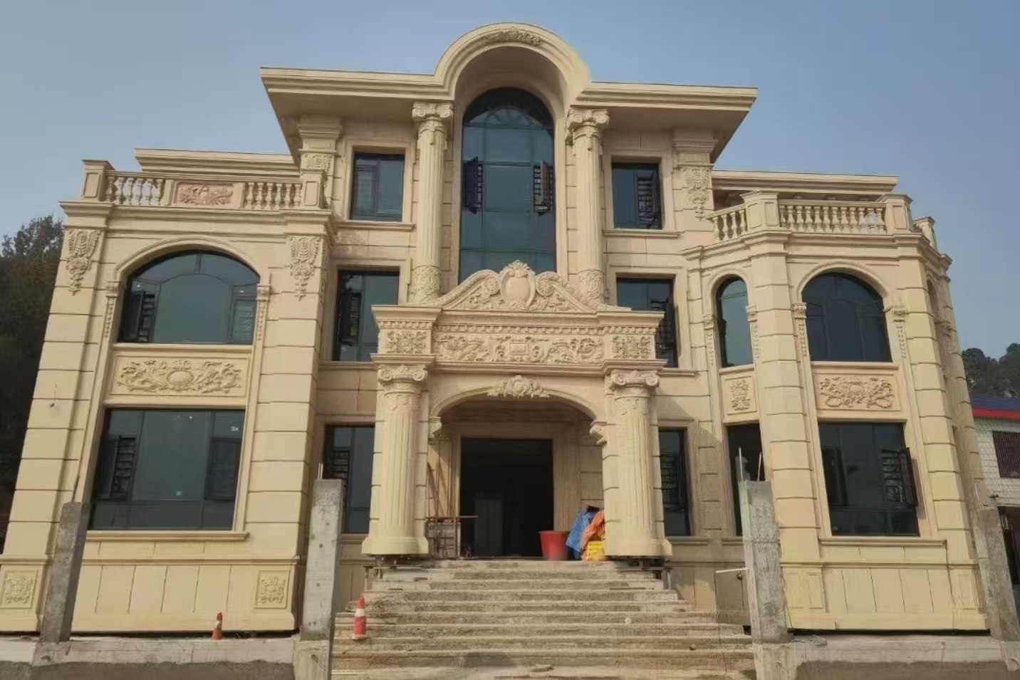 承德 黄金麻花岗岩别墅外墙干挂