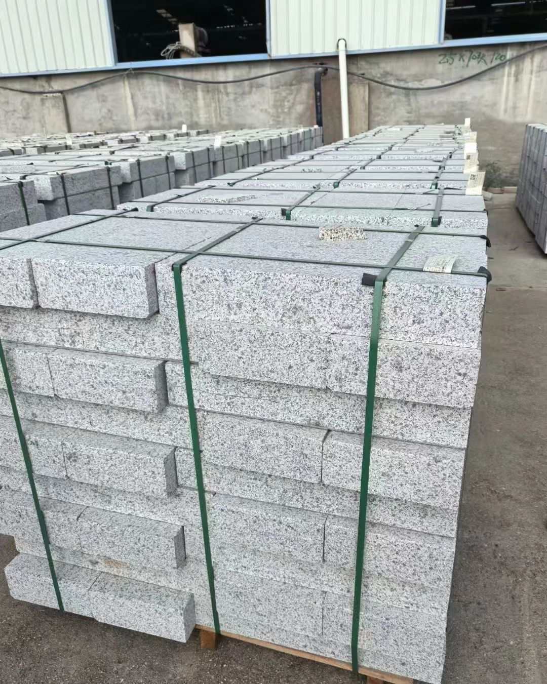 承德 白麻花岗岩路沿石，弧形路沿石，道牙石，马路牙子，界石，路缘石，平沿石，直岩石，平缘石等