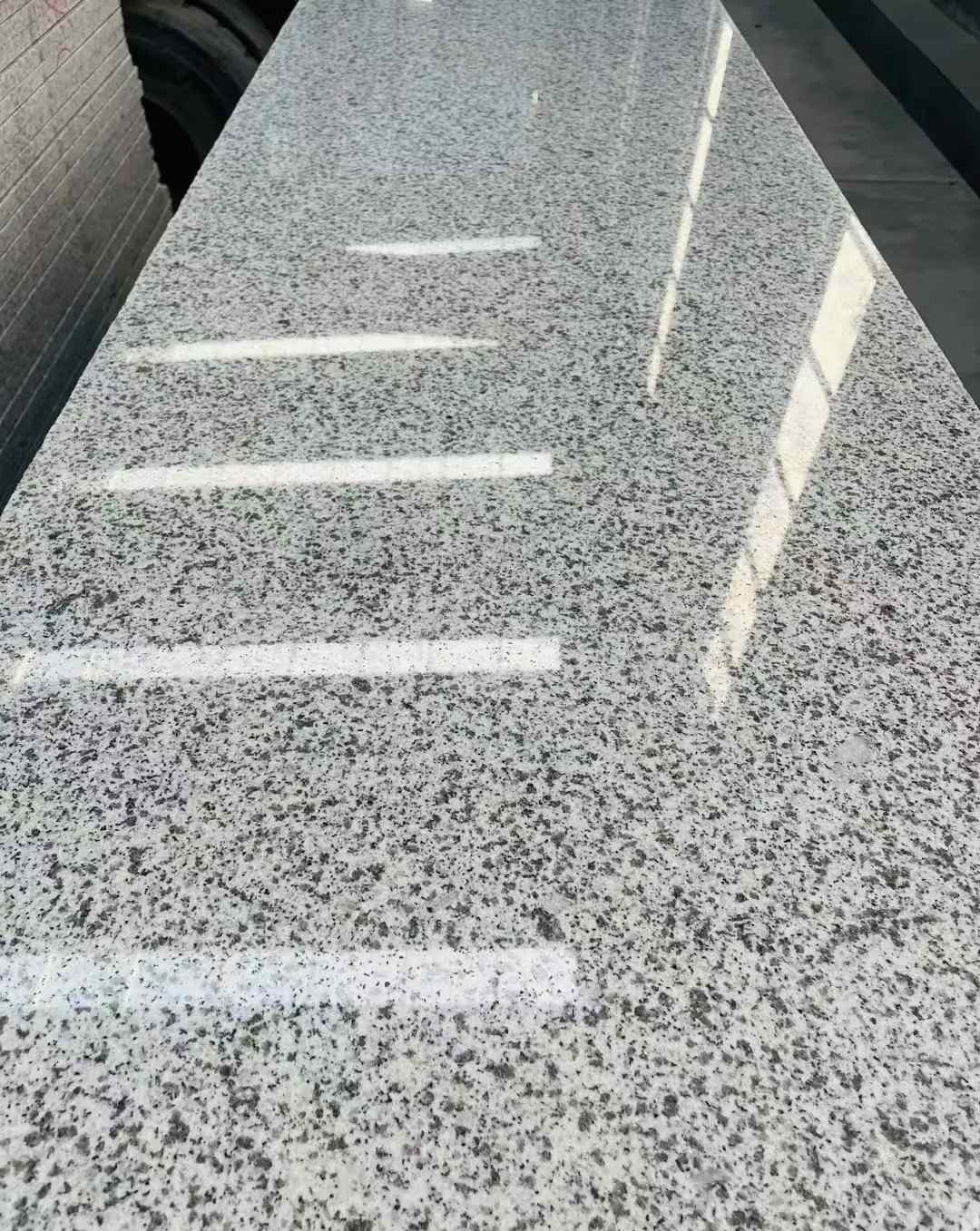 承德 白麻花岗岩光面毛板